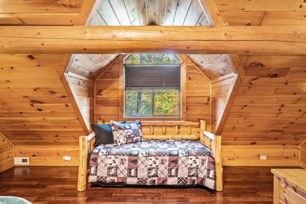 Relaxation Retreat - Large Family Cabin - Wifi, Fire Pit, Game Room With Pool Table And More Sevierville Eksteriør bilde