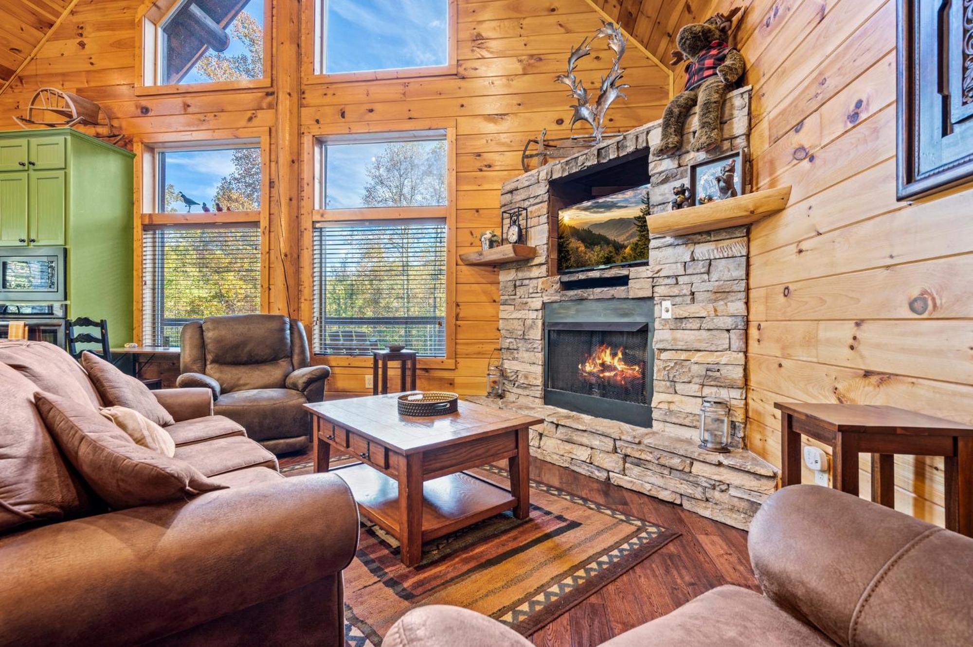 Relaxation Retreat - Large Family Cabin - Wifi, Fire Pit, Game Room With Pool Table And More Sevierville Eksteriør bilde