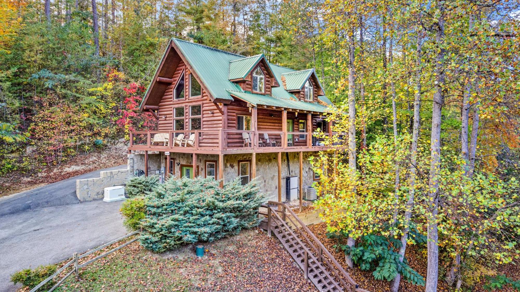 Relaxation Retreat - Large Family Cabin - Wifi, Fire Pit, Game Room With Pool Table And More Sevierville Eksteriør bilde